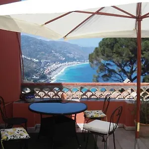 https://bb-casa-lanfranchi.taorminaitalyhotels.com